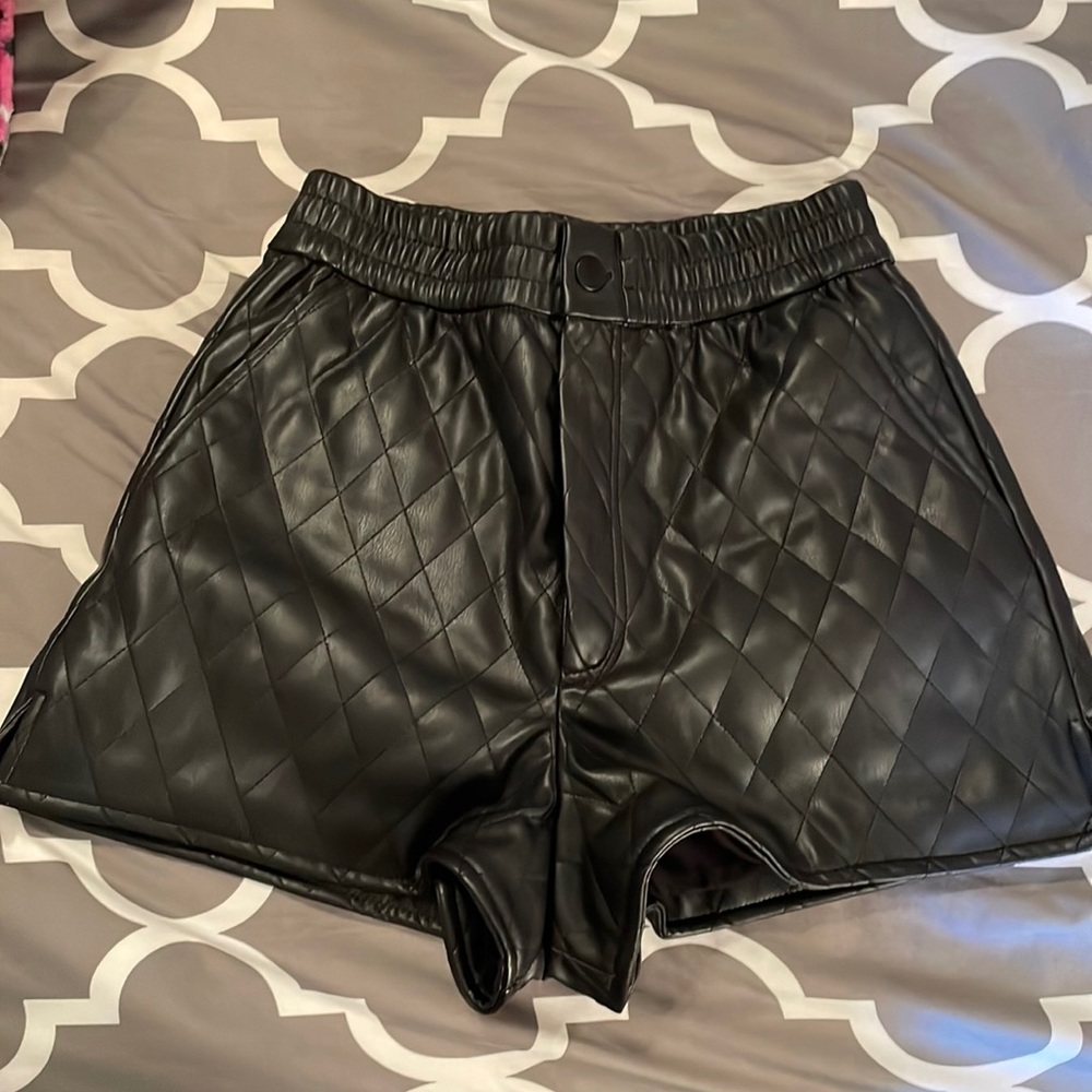 Zara Faux Leather Quilted Shorts